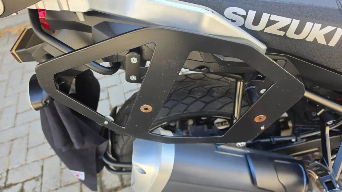 Suzuki V-Strom 1000 ABS (2014 - 17)  (9)
