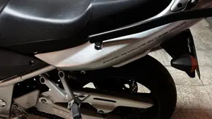 Suzuki GSF 1200 Bandit S (1997 - 00)  (5)