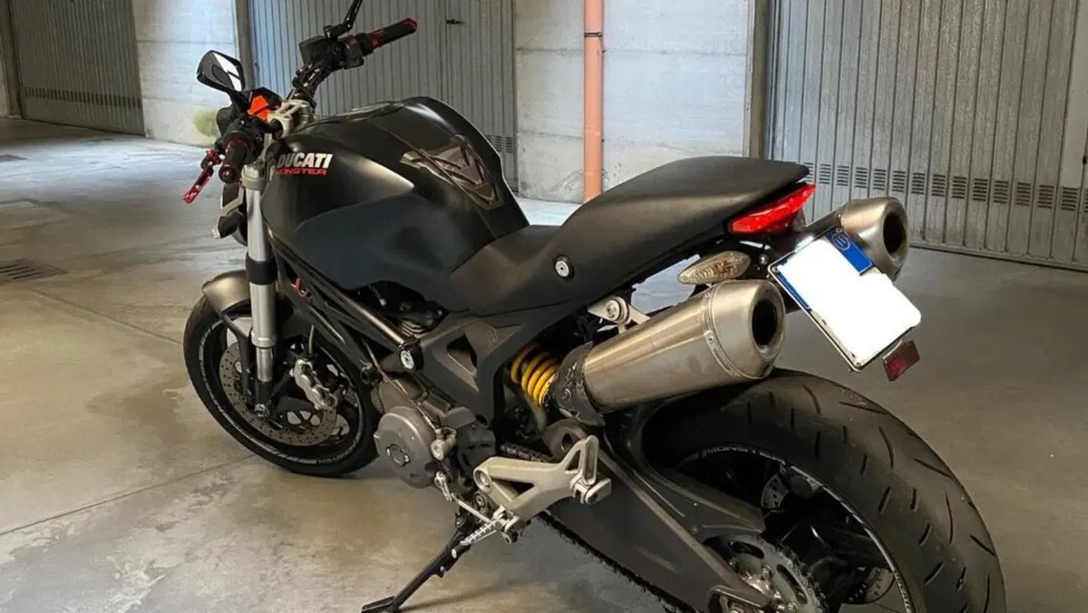 Ducati Monster 696 (2008 - 13)  (8)