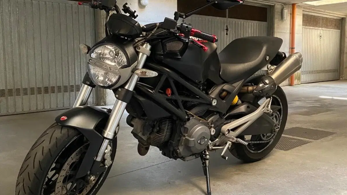 Ducati Monster 696 (2008 - 13)  (9)