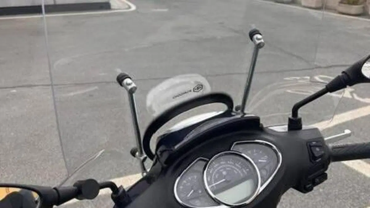Piaggio Medley 150 S ABS (2016 - 19)  (2)