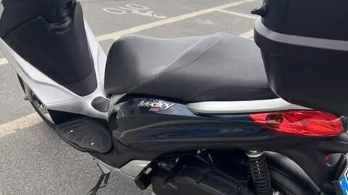 Piaggio Medley 150 S ABS (2016 - 19)  (3)