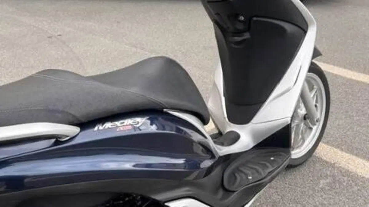 Piaggio Medley 150 S ABS (2016 - 19)  (6)