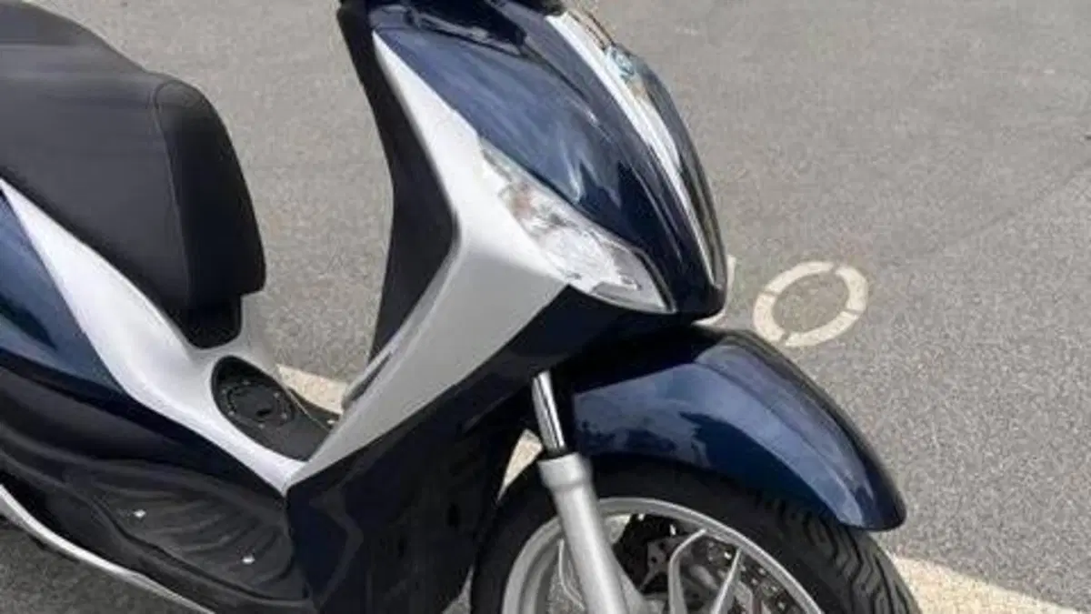 Piaggio Medley 150 S ABS (2016 - 19)  (7)