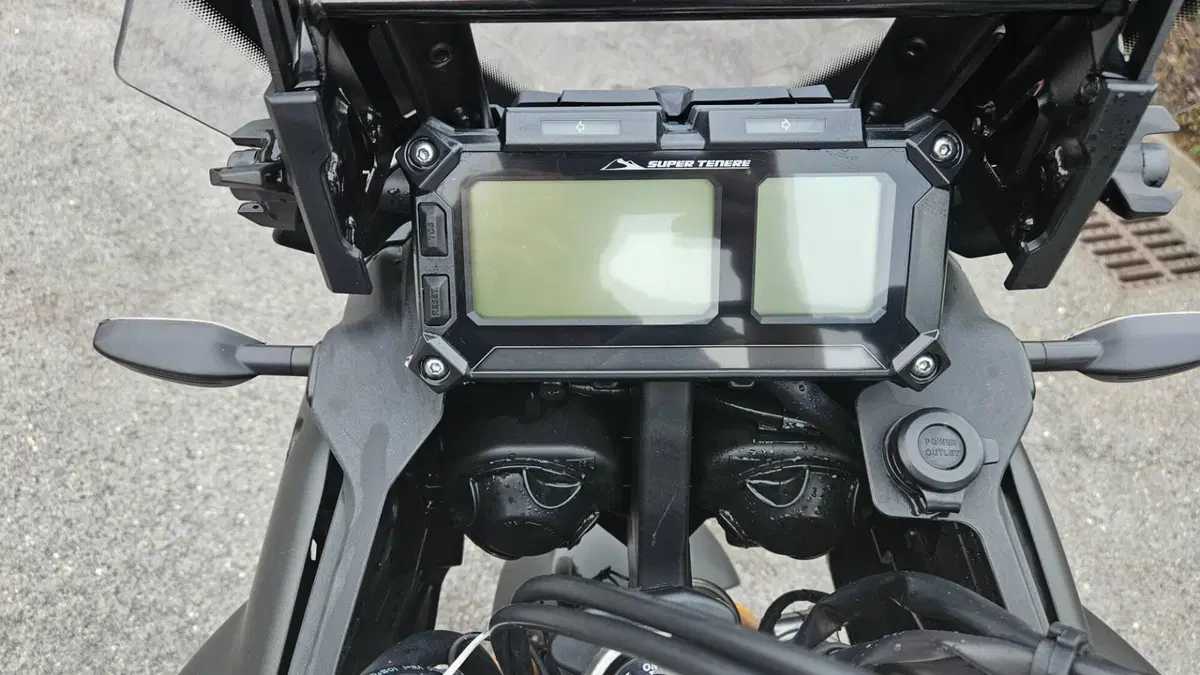 Yamaha XT1200Z Super Ténéré ABS (2017 - 20)  (13)