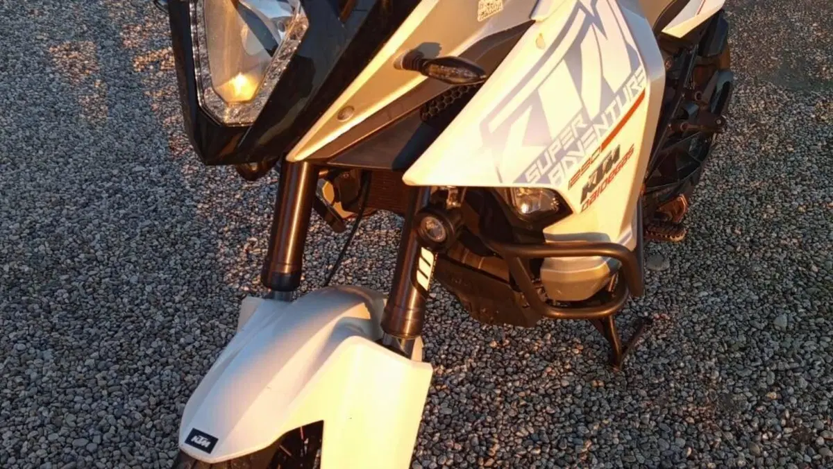 KTM 1290 Super Adventure (2015 - 16)  (2)