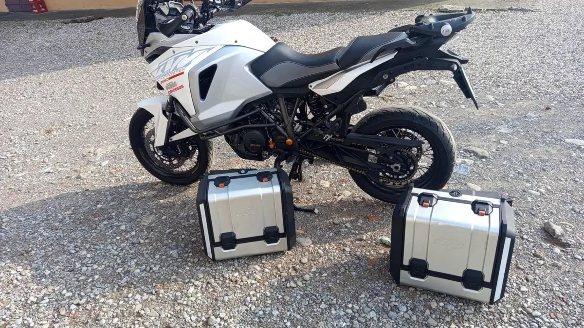 KTM 1290 Super Adventure (2015 - 16)  (4)
