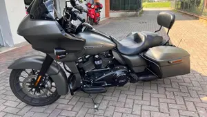 Harley-Davidson 114 Road Glide Special (2019 - 20) - FLTRXS 