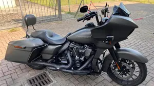 Harley-Davidson 114 Road Glide Special (2019 - 20) - FLTRXS  (3)