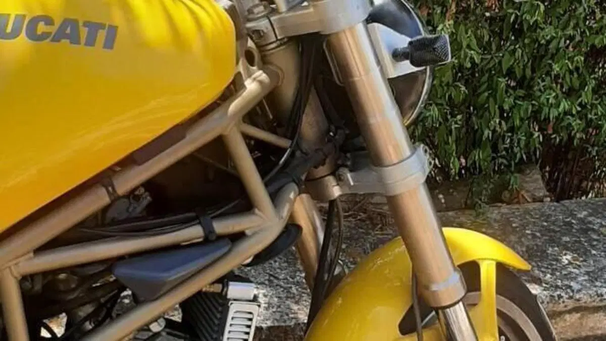 Ducati Monster 900 (1997 - 98)  (6)