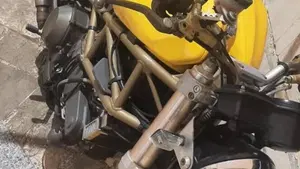 Ducati Monster 900 (1997 - 98)  (11)
