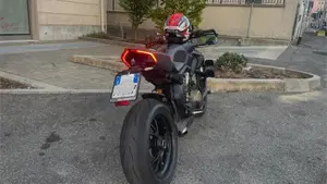 Ducati Streetfighter V4 S (2023 - 24)  (6)