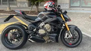 Ducati Streetfighter V4 S (2023 - 24)  (2)