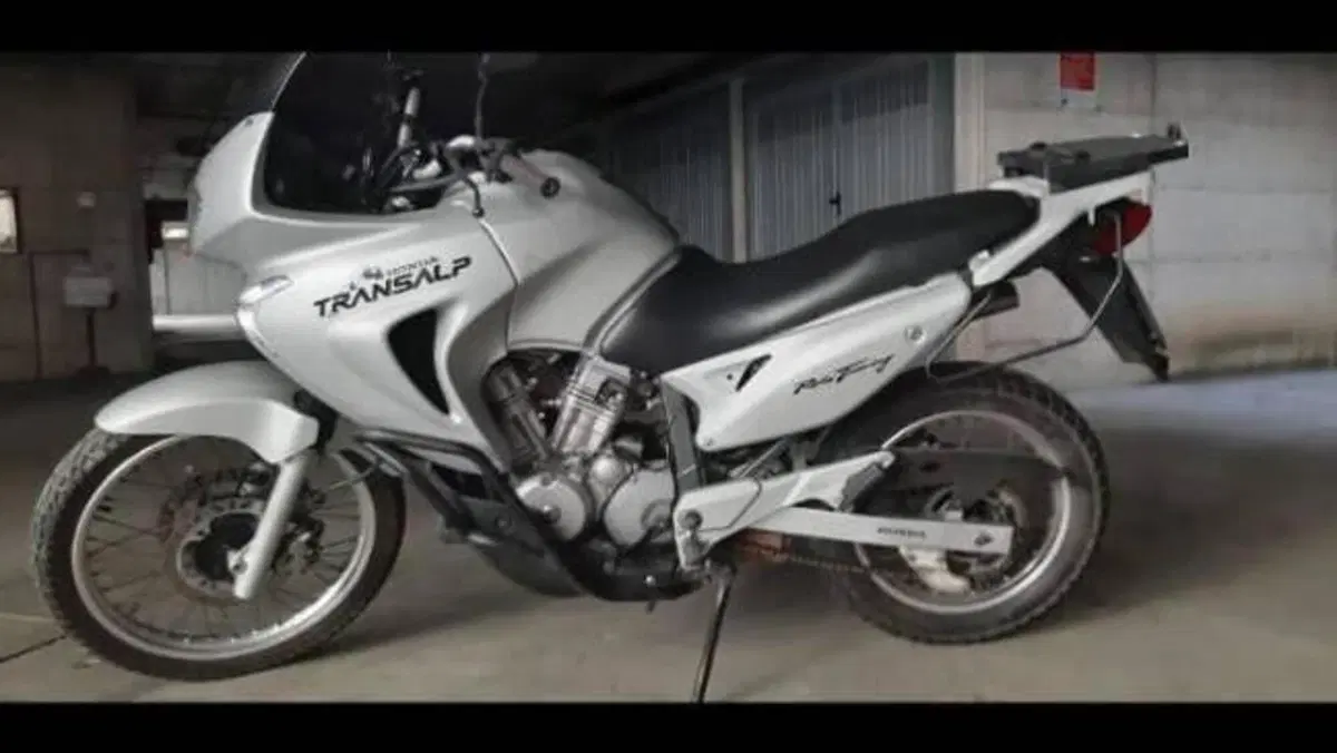 Honda Transalp XL 650V (2000 - 04)  (4)