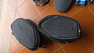 Aprilia Tuono V4 (2021 - 24)  (9)