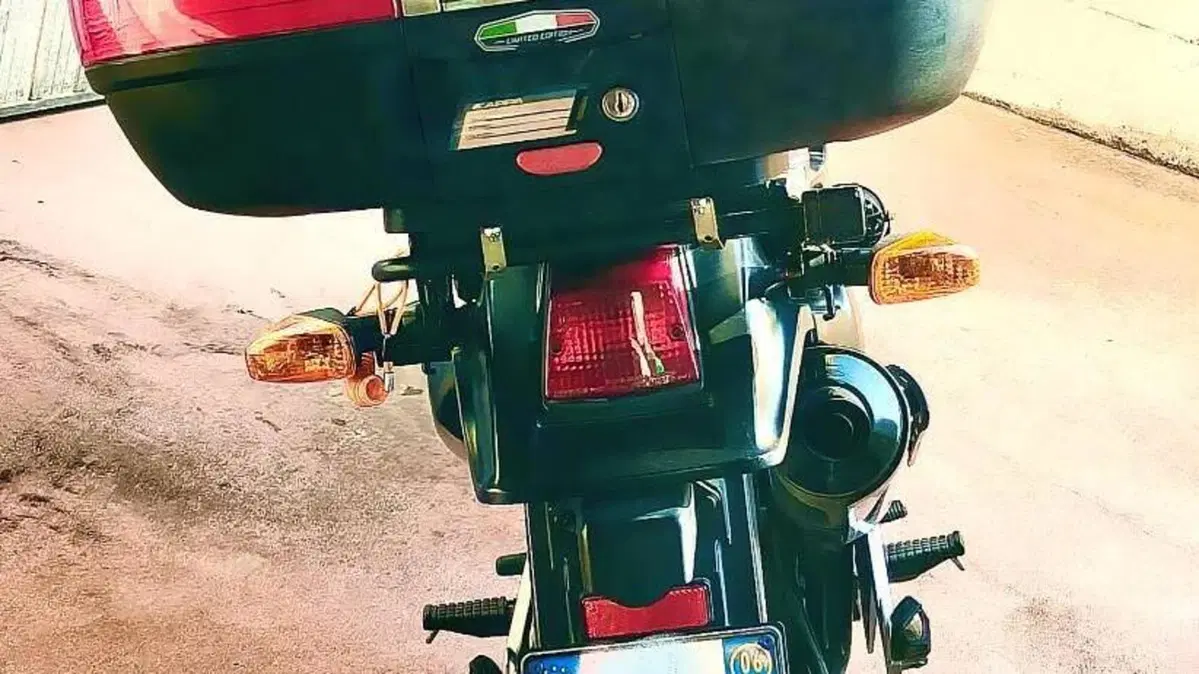 Kawasaki KLE 500 (2005 - 06)  (2)