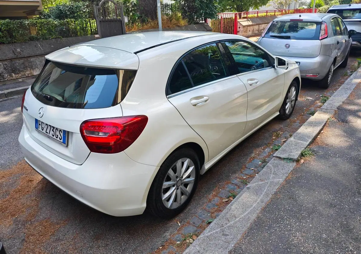 Mercedes-Benz Classe A 180 d Executive (3)