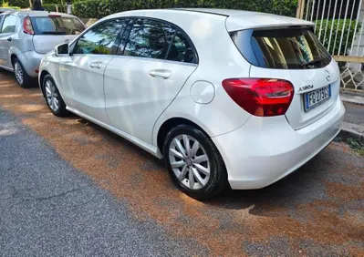Mercedes-Benz Classe A 180 d Executive (4)