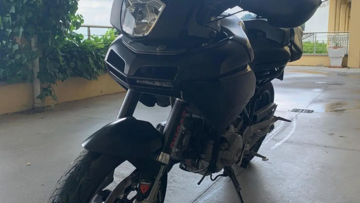 Ducati Multistrada 620 Dark SD (2005 - 07)  (2)