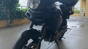 Ducati Multistrada 620 Dark SD (2005 - 07)  (2)