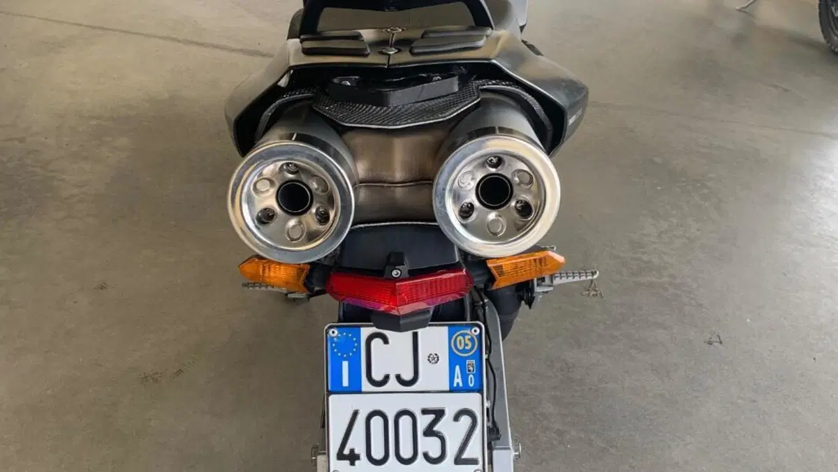 Ducati Multistrada 620 Dark SD (2005 - 07)  (8)