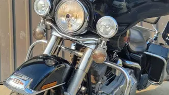 Harley-Davidson 1450 Electra Glide Standard (2002 - 09) - FLHTC usata