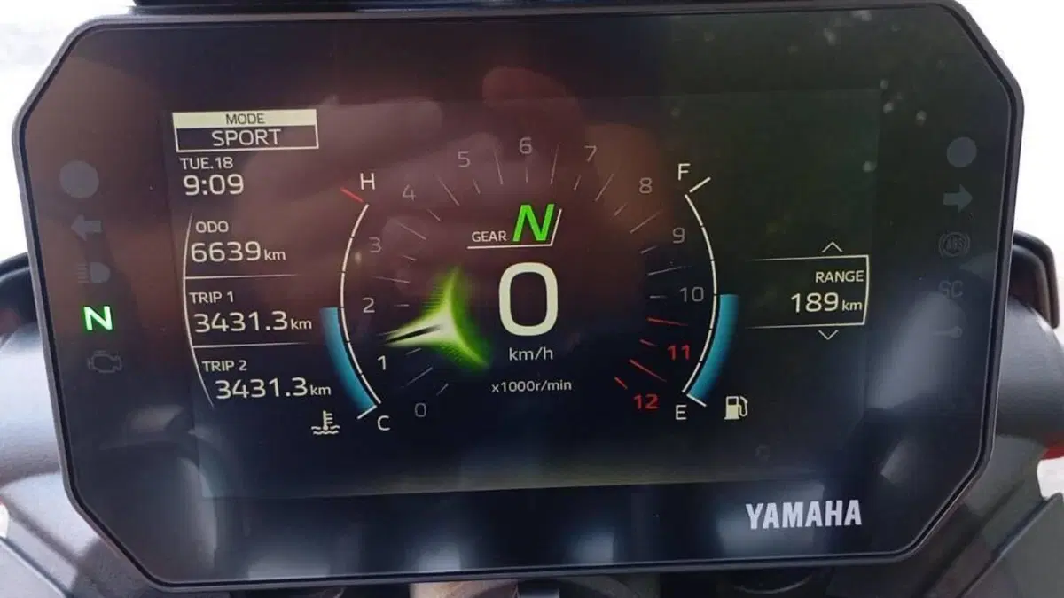 Yamaha Tracer 9 (2025 - 26)  (3)