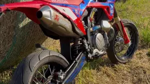 Honda CRF 450R (2021)  (2)