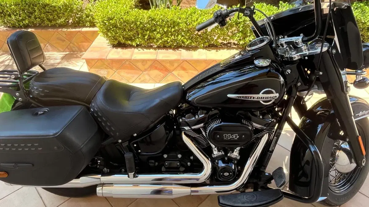 Harley-Davidson 114 Heritage Classic (2018 - 20) - FLHCS  (7)