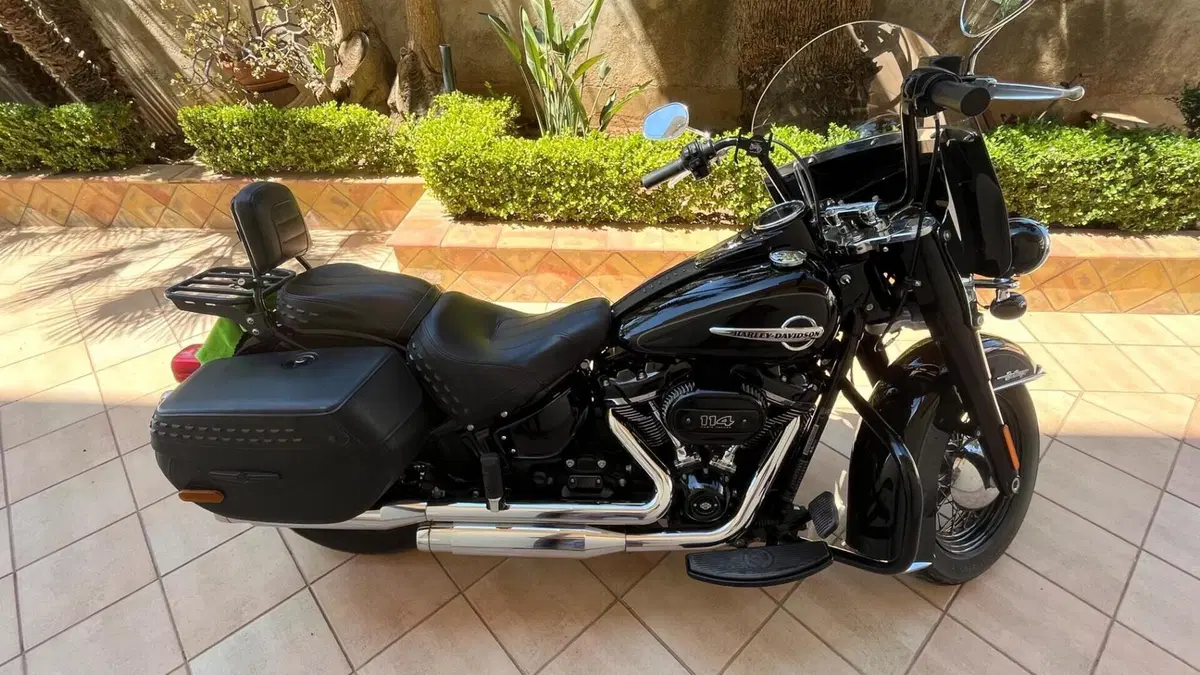 Harley-Davidson 114 Heritage Classic (2018 - 20) - FLHCS  (10)