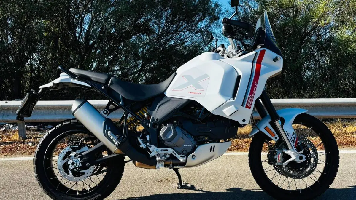 Ducati DesertX (2022 - 25)  (2)