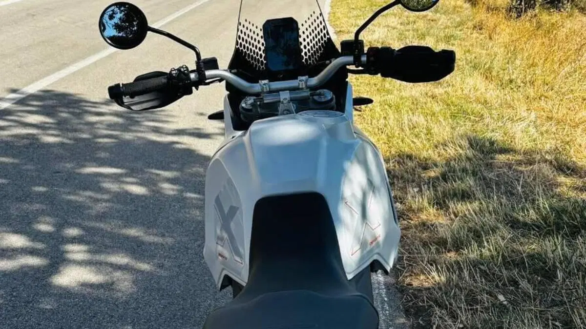 Ducati DesertX (2022 - 25)  (3)