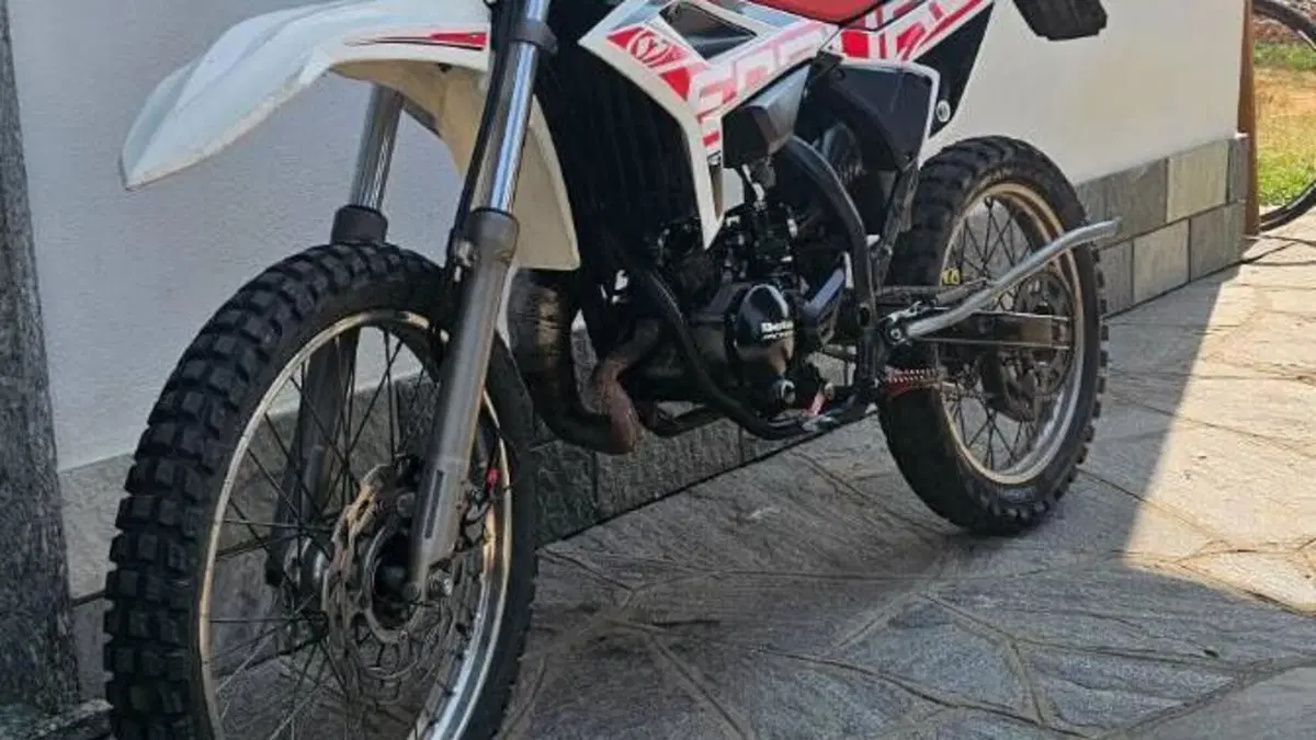 Betamotor RR 50 Enduro (2021 - 26)  (6)