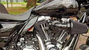 Harley-Davidson 1690 Street Glide (2011 - 13) - FLHX  (5)