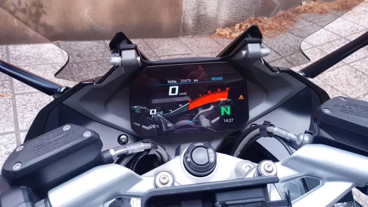 Bmw R 1250 RS (2021 - 25)  (2)