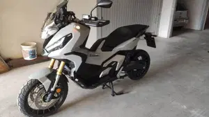 Honda X-ADV 750 DCT Travel (2021 - 24)  (3)