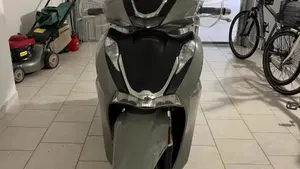 Honda SH 350 Sport (2021 - 24)  (3)