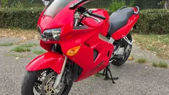 Honda VFR 800 (1998 - 01) usata