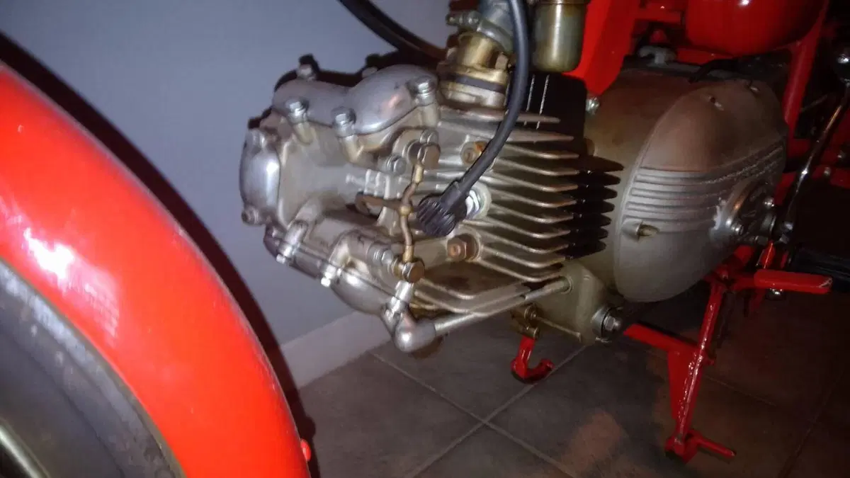 Aermacchi Harley-Davidson   (17)