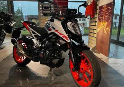 KTM 125 Duke (2024 - 25) - Annuncio 10090986