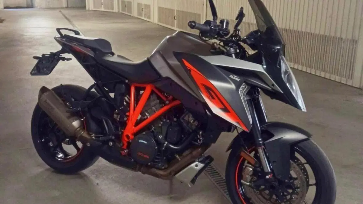 KTM 1290 Super Duke GT ABS (2016 - 18) 