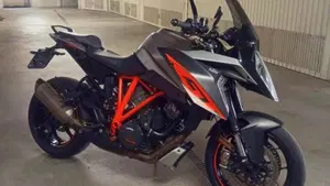 KTM 1290 Super Duke GT ABS (2016 - 18) 