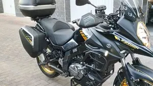 Suzuki V-Strom 650XT (2021 - 25)  (3)
