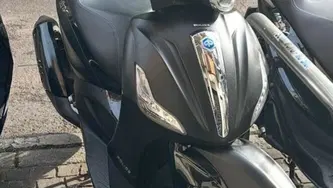 Piaggio Beverly 300 i.e. Police ABS-ASR (2017 - 20) usata