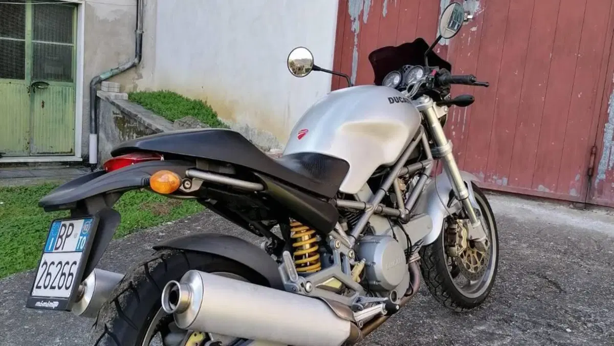 Ducati Monster 620 I.E (2002)  (3)