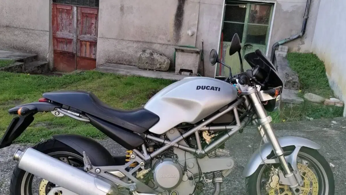 Ducati Monster 620 I.E (2002)  (8)