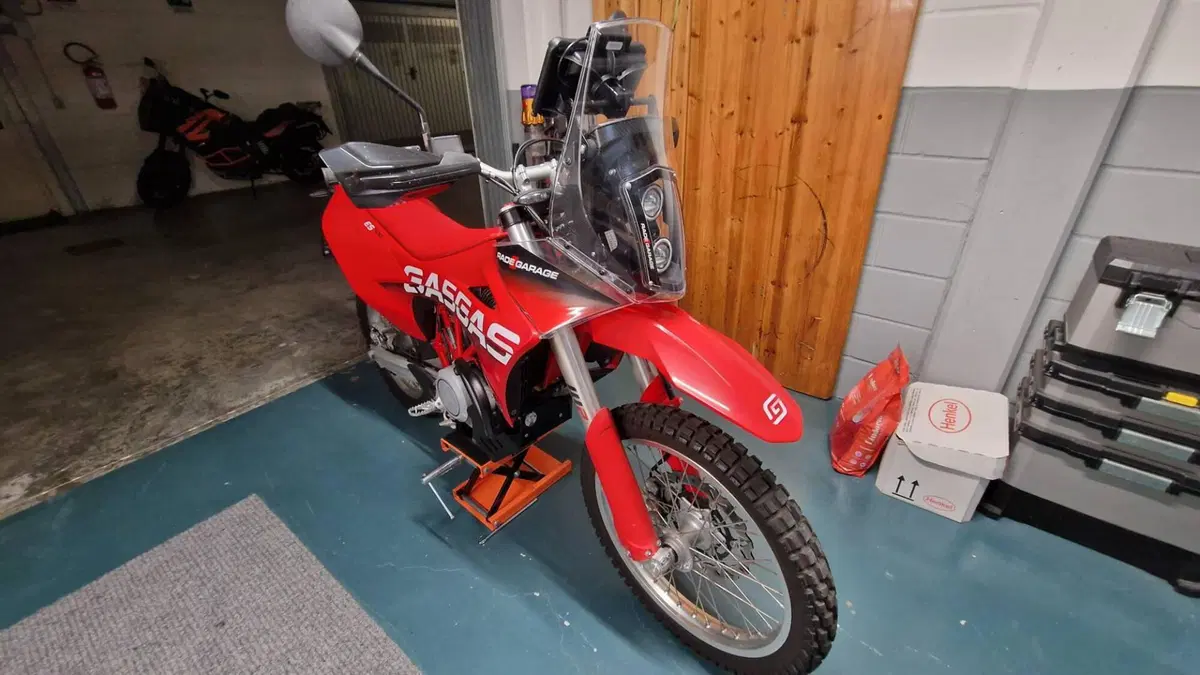 GASGAS ES 700 (2022 - 26)  (3)