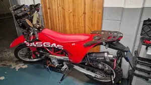 GASGAS ES 700 (2022 - 26)  (9)