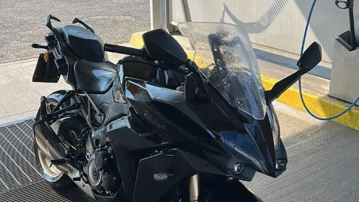 Suzuki GSX-S1000GT (2022 - 24)  (4)
