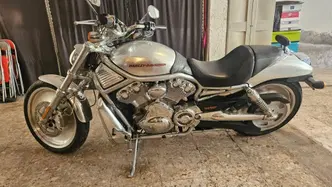 Harley-Davidson 1130 V-Rod (2006) - VRSCA usata